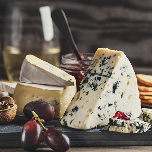 Les meilleurs fromages des meilleurs affineurs se trouvent sur la carte du restaurant gastronomique la table de 3