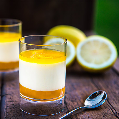 Le colonel, un dessert à la vodka et au citron servi au restaurant gastronomique la table de 3